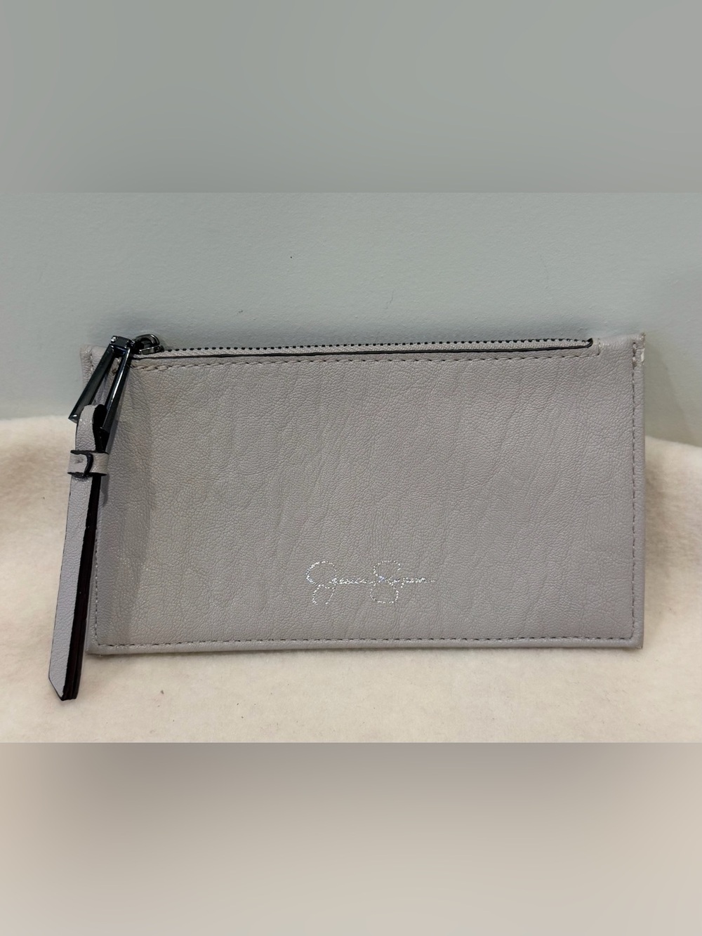 Jessica Simpson Faux Leather Zip Card Pouch in Gray